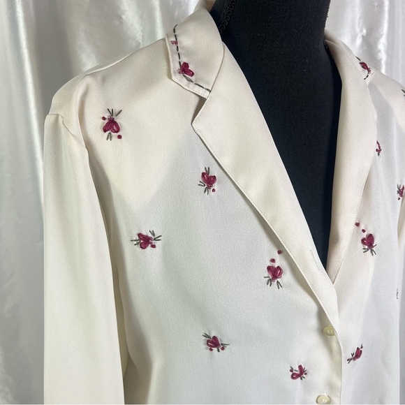 Vintage Embroidered Cream Button Down Shirt | Size 10 | Cottagecore Academia - Picture 8 of 16